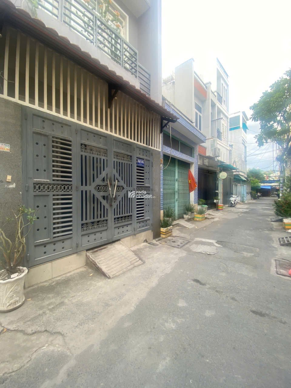 bán nhà tân phú  gần đại học công thương 45 m2 4 tỷ xíu
