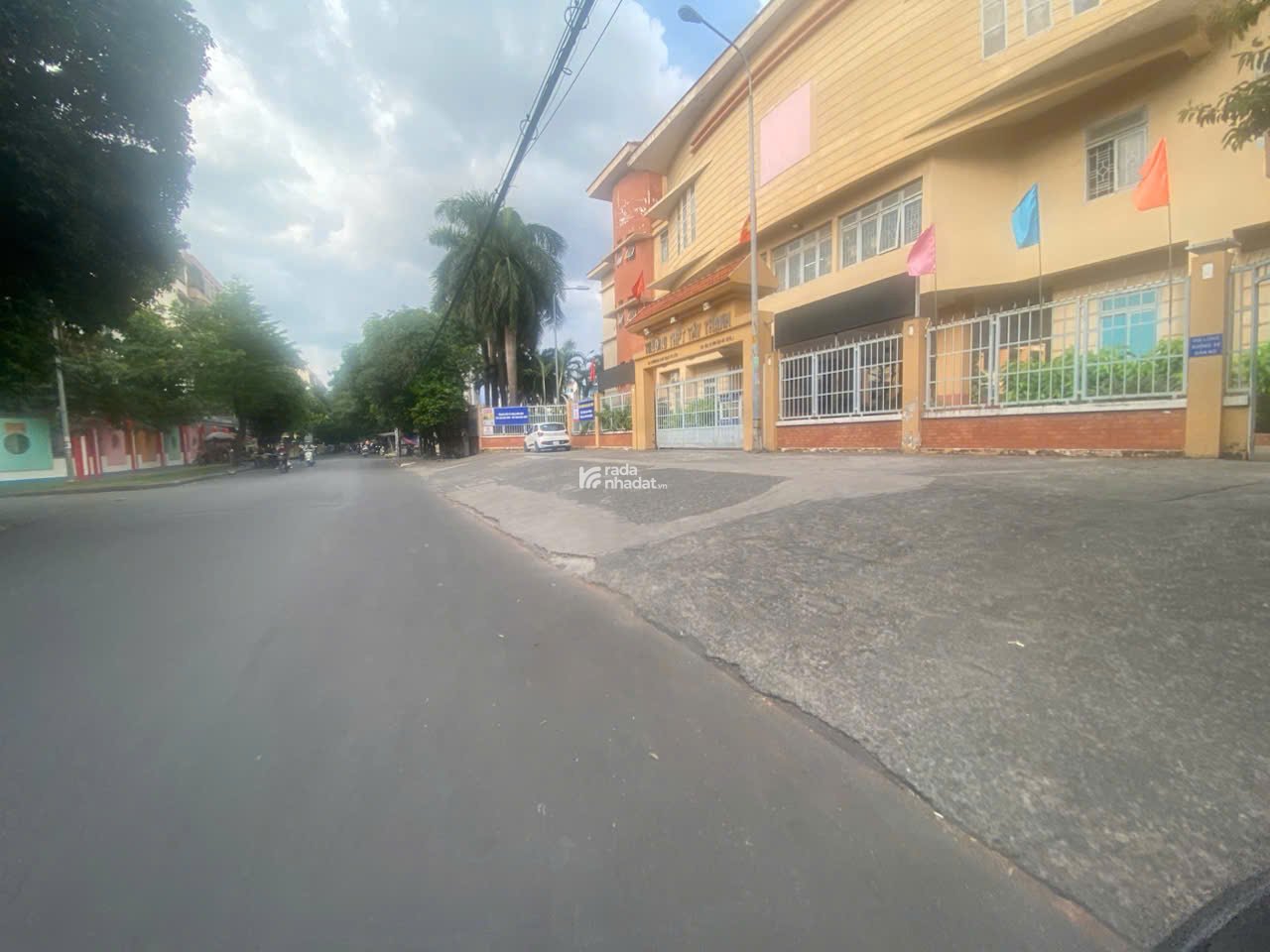 bán nhà tân phú  gần đại học công thương 45 m2 4 tỷ xíu