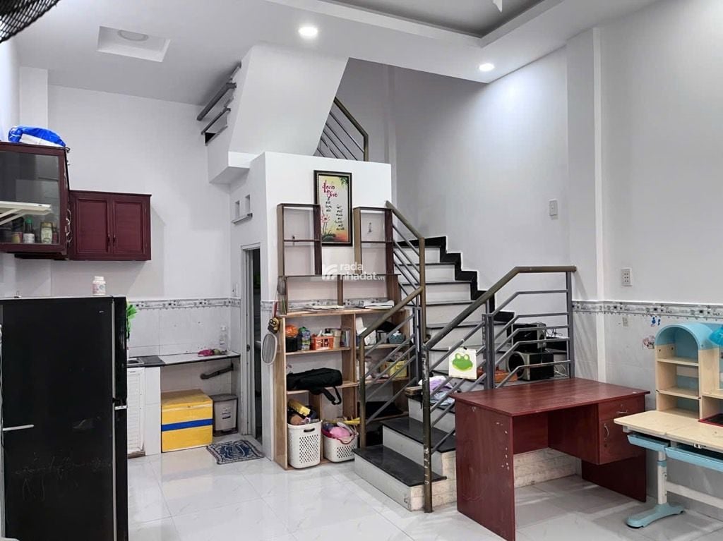 SÁT MT VƯỜN LÀI, TÂN PHÚ, 35M2 HIẾM CÓ Ở NGAY. GIẢM 450TR CHỈ 4.39T 