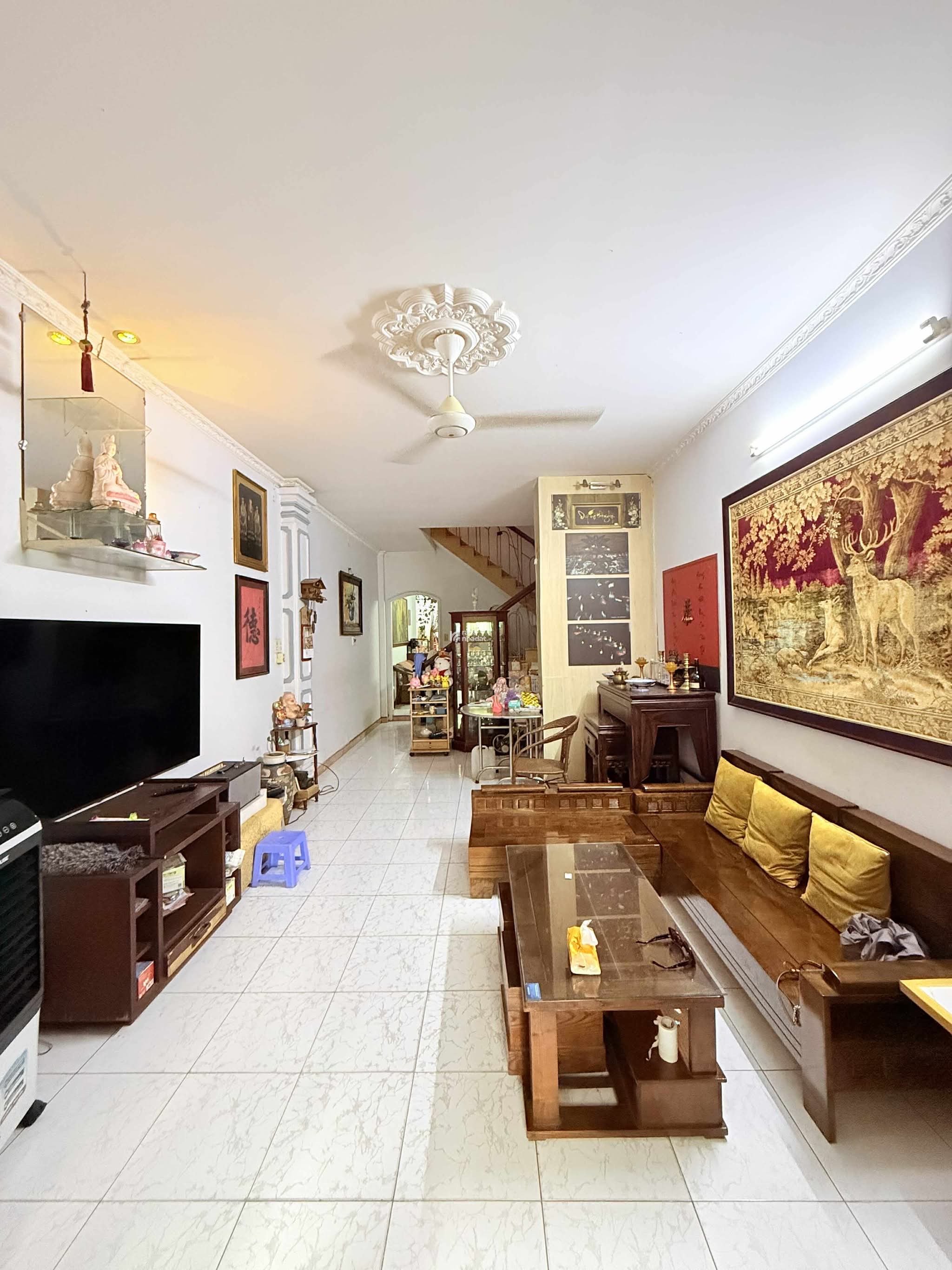 BÁN NHÀ MẶT TIỀN HẺM 8M NGUYỄN TRỌNG TUYỂN - NGUYỄN VĂN TRỖI - DT:90M2 - 3 TẦNG - CHỈ 14 TỶ