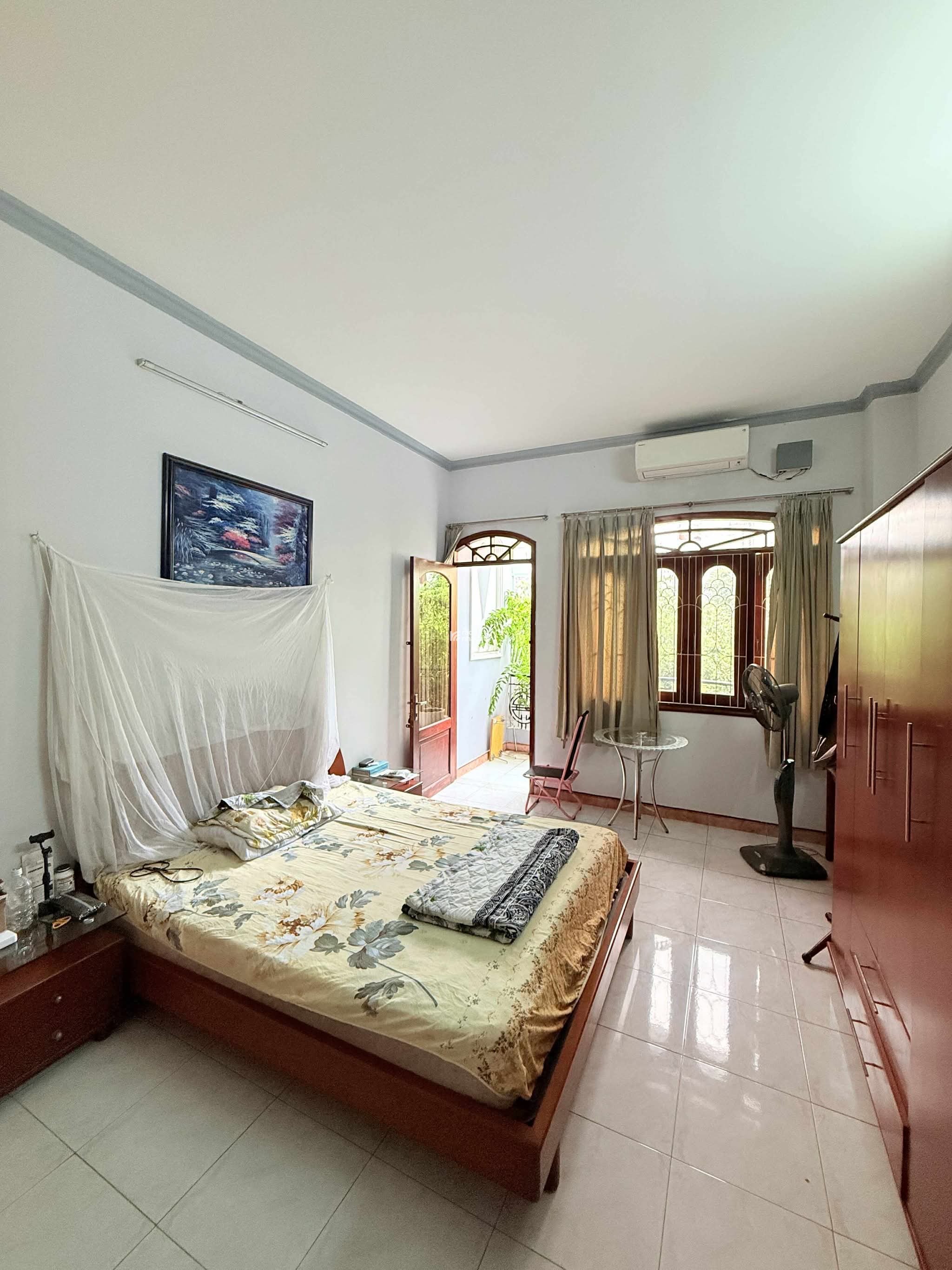 BÁN NHÀ MẶT TIỀN HẺM 8M NGUYỄN TRỌNG TUYỂN - NGUYỄN VĂN TRỖI - DT:90M2 - 3 TẦNG - CHỈ 14 TỶ