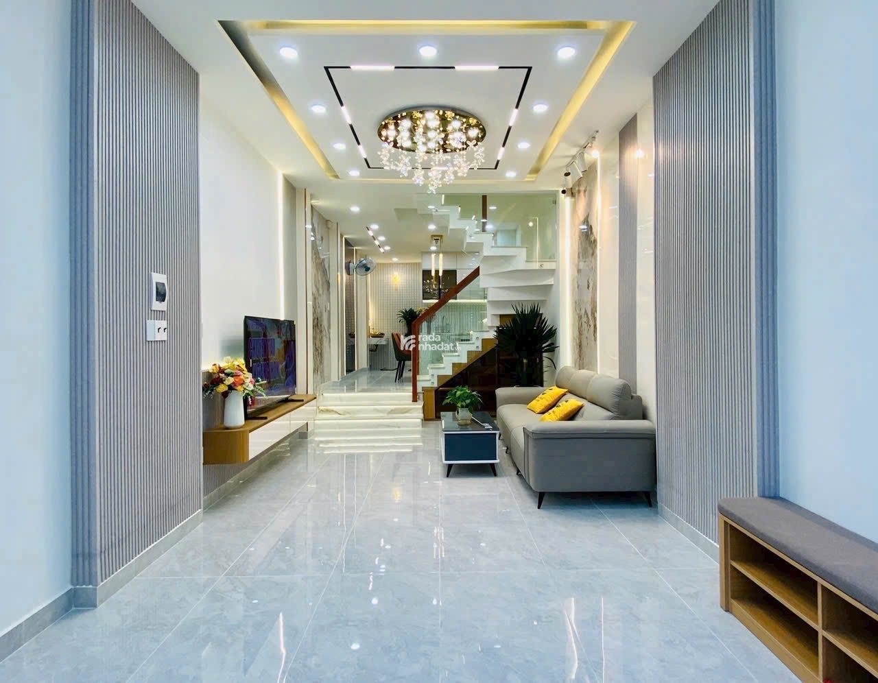 Bán nhà riêng tại Dương Bá Trạc, 2,25 tỷ, 51,7 m2, 4PN, 5WC, 4 tầng