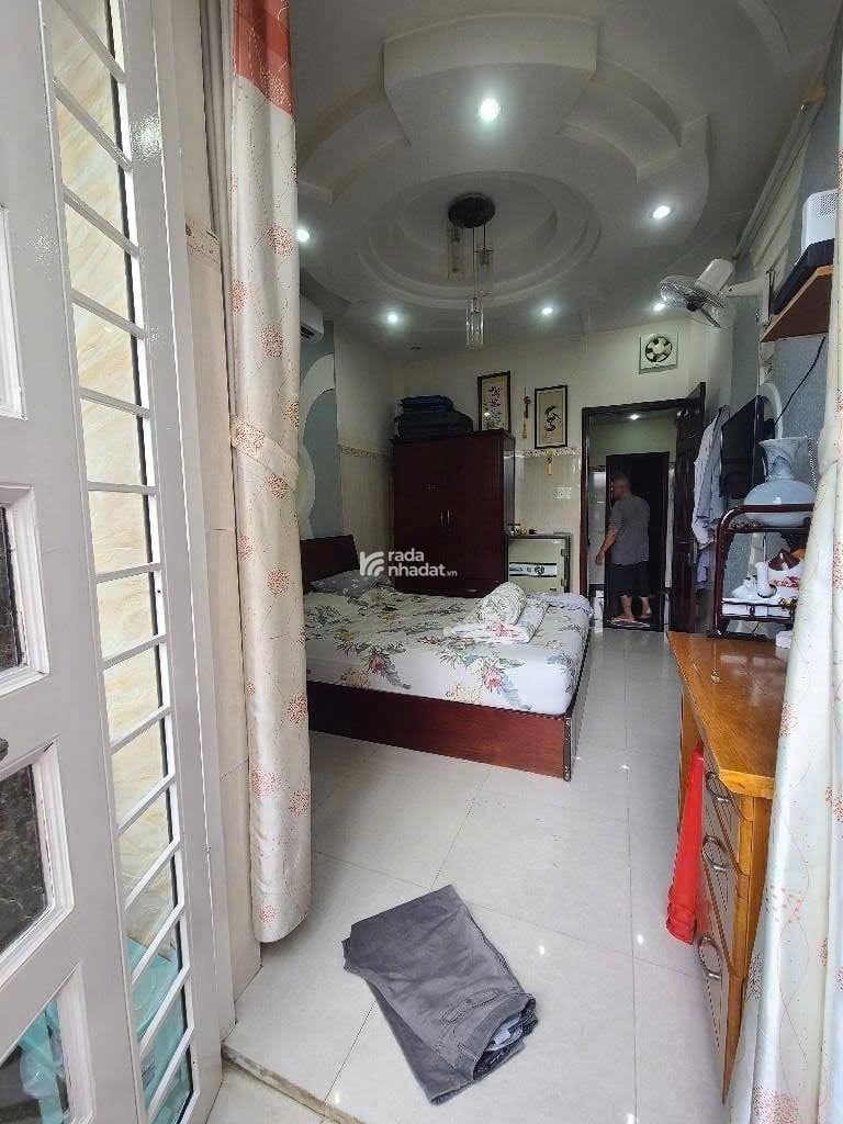 NHÀ 5 TẦNG - 31M2 - 3PN - HẺM THÔNG Ô TÔ