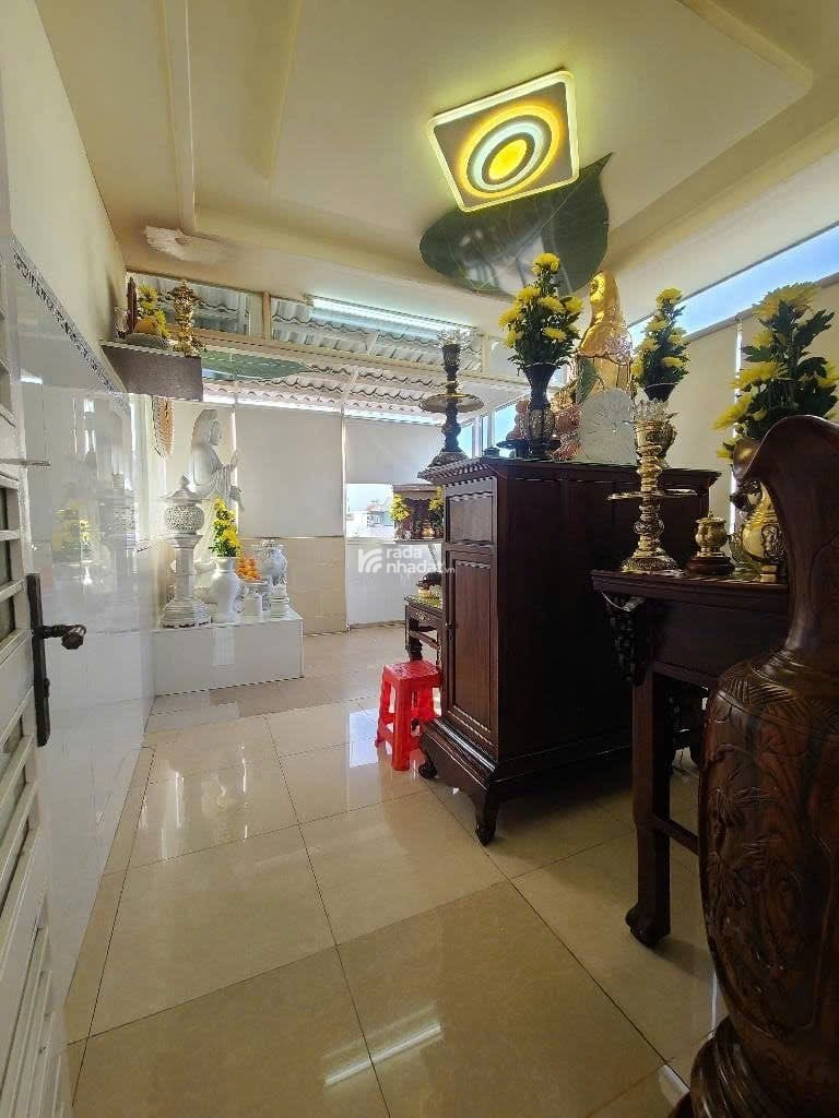 NHÀ 5 TẦNG - 31M2 - 3PN - HẺM THÔNG Ô TÔ