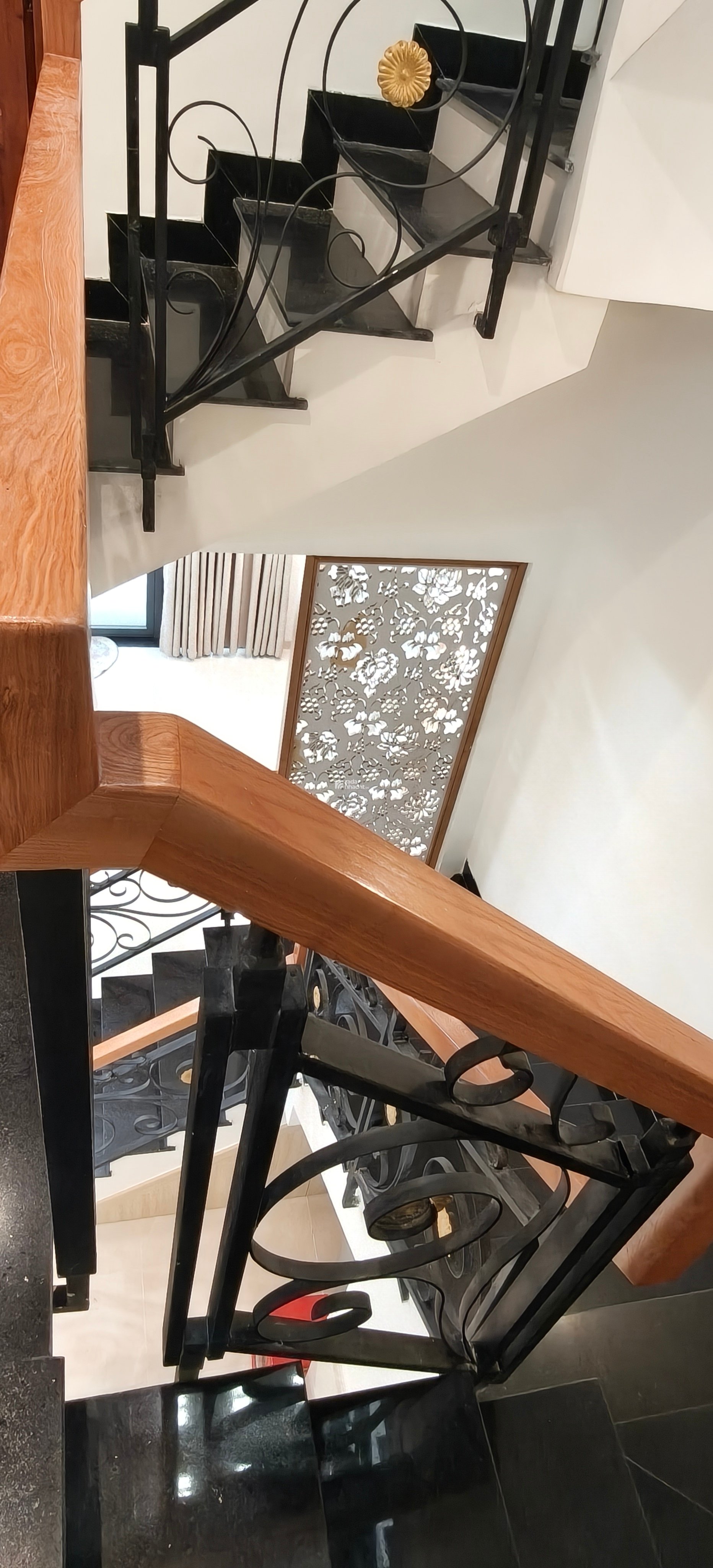 BÁN NHANH Nhà 3 tầng xây tâm huyết Đường số 2 Trường Thọ Hẻm xe tải rộng  4PN, 4 toilet, 57m2 