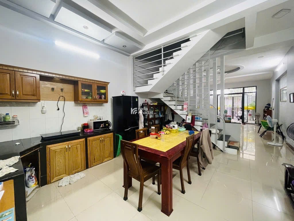 Bán gấp nhà 2 tầng  Lê Đức Thọ  phường 13  Gò Vấp  Hẻm 8m thông  5x19m  Giá 8.6 tỷ