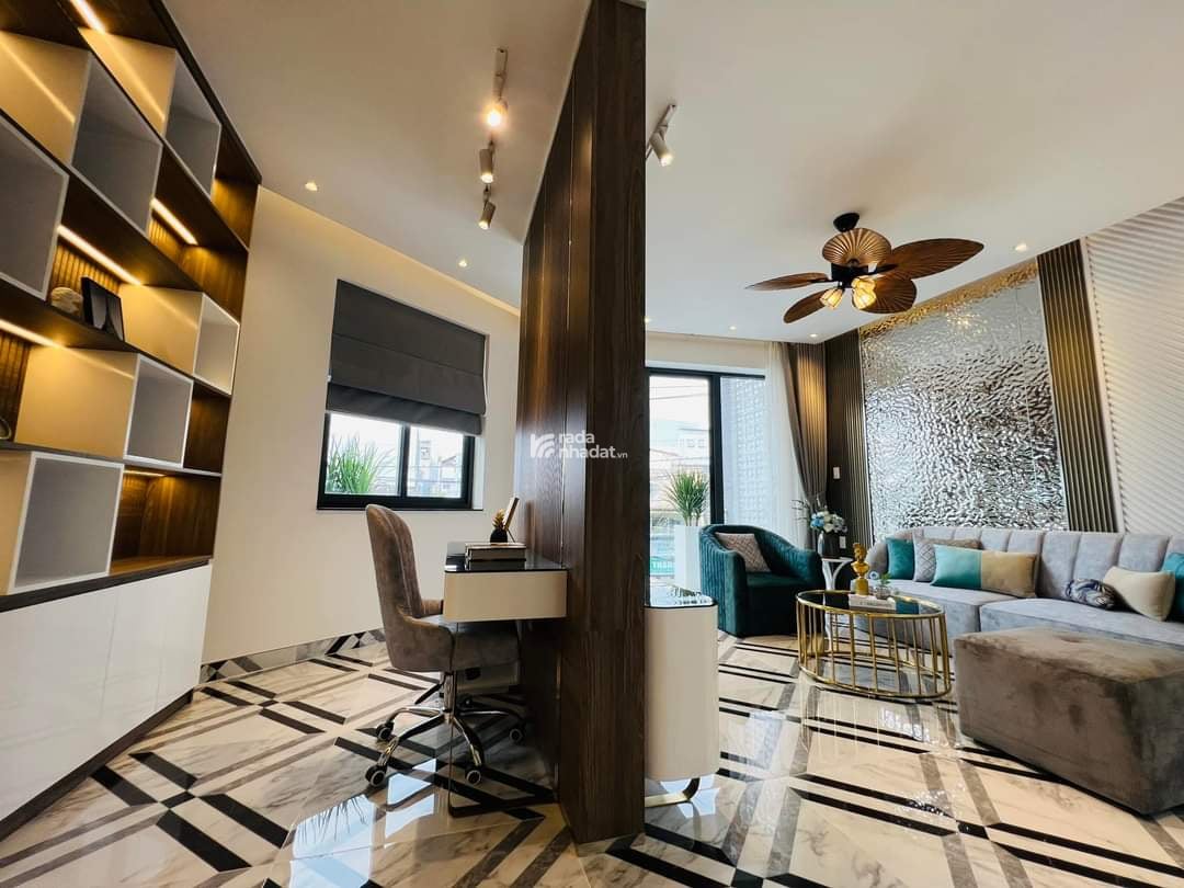 Bán nhà đẹp êm Thống Nhất, P.16, Gò Vấp, 3,37 tỷ, 1 trệt 3 lầu kèm sân thượng, tiện ích, sổ riêng