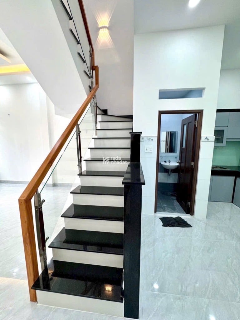 Hẻm 1/ Vườn Lài Oto Đỗ Cữa Thông Luỹ Bán Bích - 42M2 - N4,6x9 - 2 Tầng - 2PN - Chỉ 5,99 Tỷ 