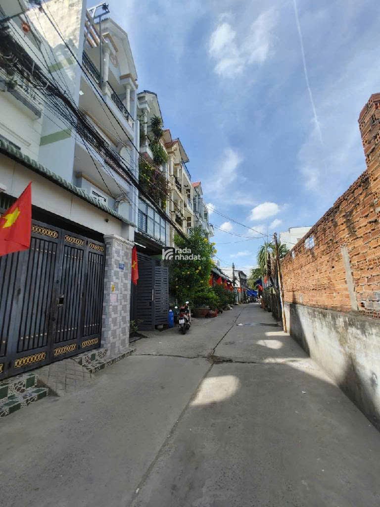 Bán Nhà Đường Lê Đình Cẩn,Kế Bên Khu Tên Lửa (5 x 13 x 4 Tầng) 6,4 Tỷ TL