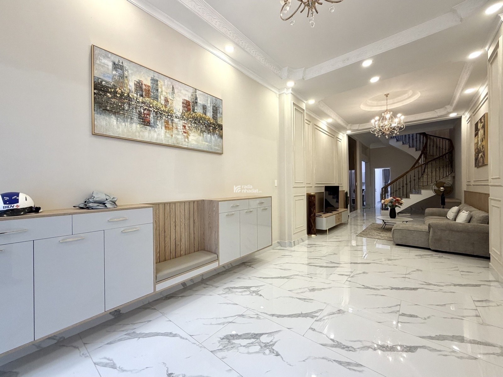 BIỆT THỰ QUẬN 1 - TÔN THẤT TÙNG - SƯ NGUYỆT ÁNH - DT:123M2 - 3 TẦNG - NHỈNH 22 TỶ