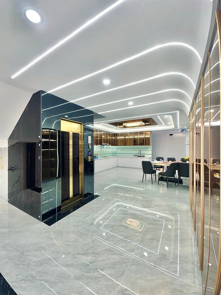 SIÊU PHẨM  KHU PHÂN LÔ VIP  6 TẦNG THANG MÁY -FULL NỘ THẤT - QUẬN 12  - CHỈ 11.5 TỶ 