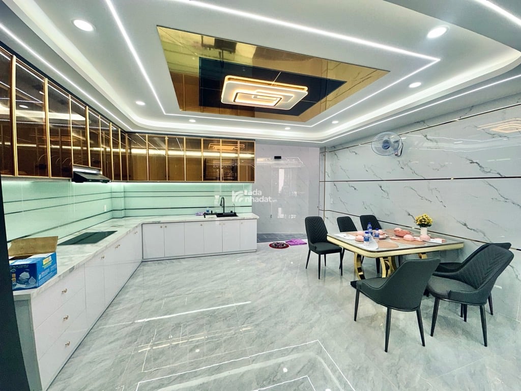 SIÊU PHẨM  KHU PHÂN LÔ VIP  6 TẦNG THANG MÁY -FULL NỘ THẤT - QUẬN 12  - CHỈ 11.5 TỶ 