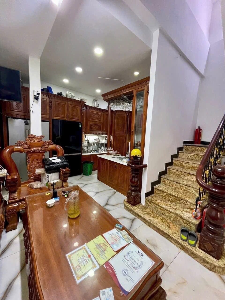 BÁN NHÀ 2 MT PHÚ NHUẬN CHỈ 23TỶ TL - Diện tích sổ 120 m - Diện Tích Sàn 365m