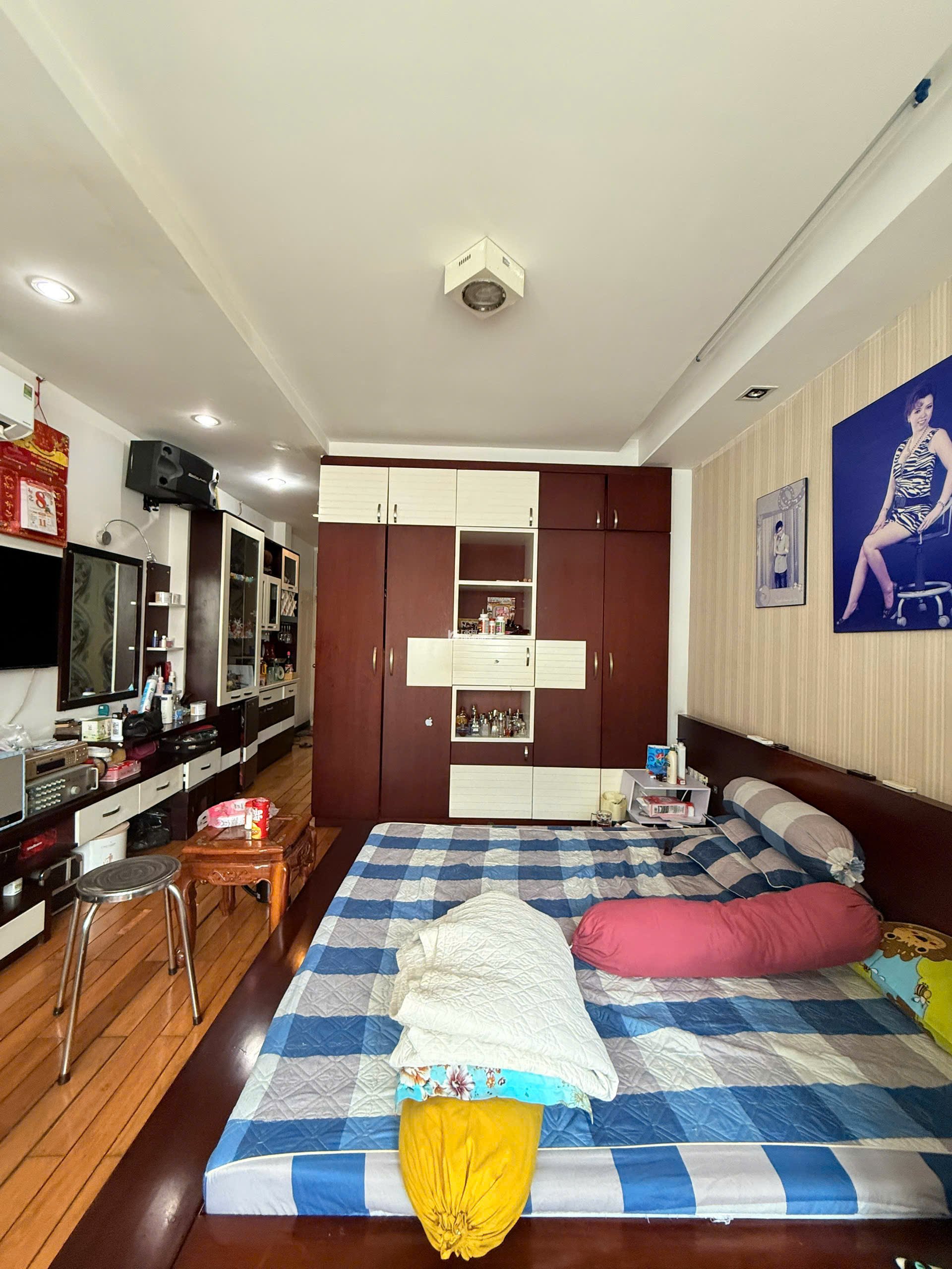 Bán nhà HXH đường Nguyễn Tri Phương Q10 dt(3.95 x 11.53m) giá 12.5 tỷ