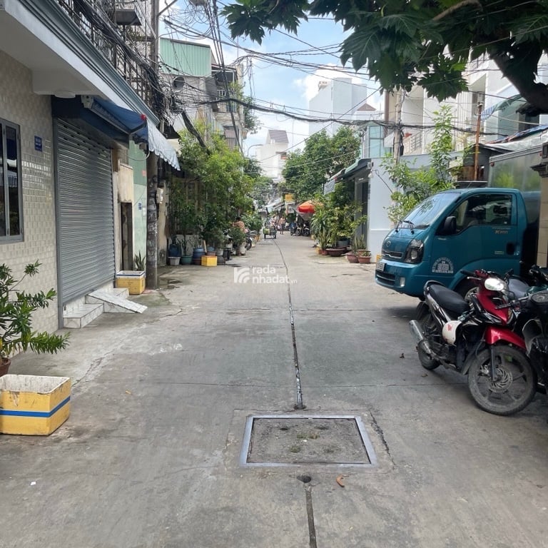 Bán nhà Hẻm Tân Hoá Q11 xe tải vào nhà, DT 4.7x28m, chỉ có 70triệu/m2