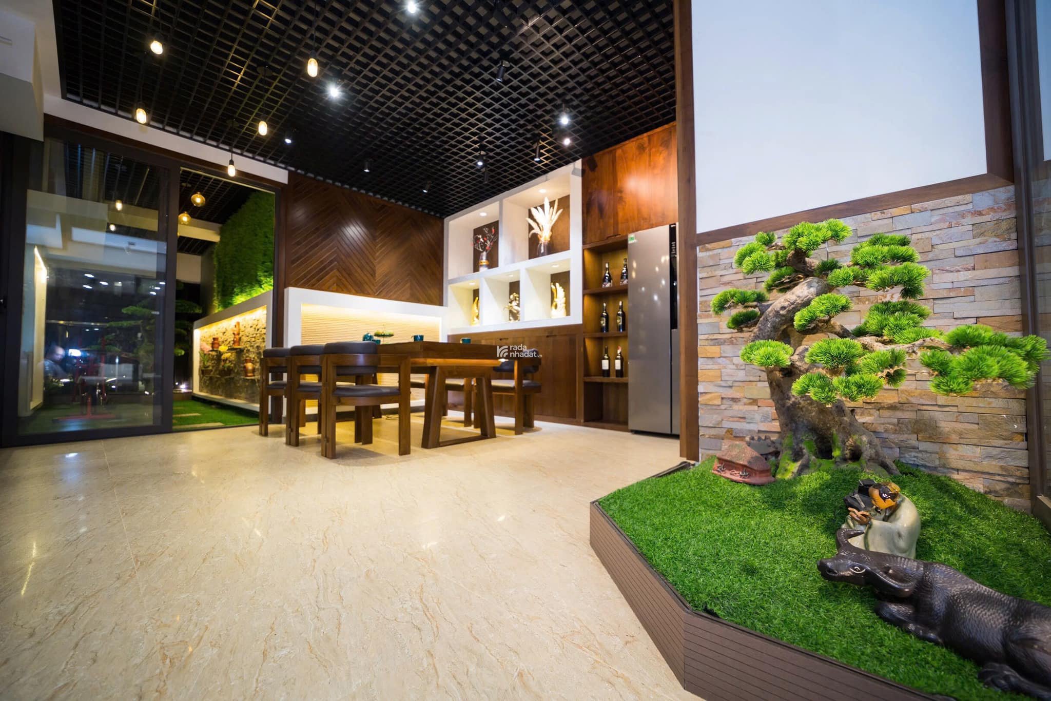 Cho thuê căn hộ 3PN, 20,5 triệu VND, 129m2 tại Cầu Giấy Center Point, Q. Cầu Giấy, HN