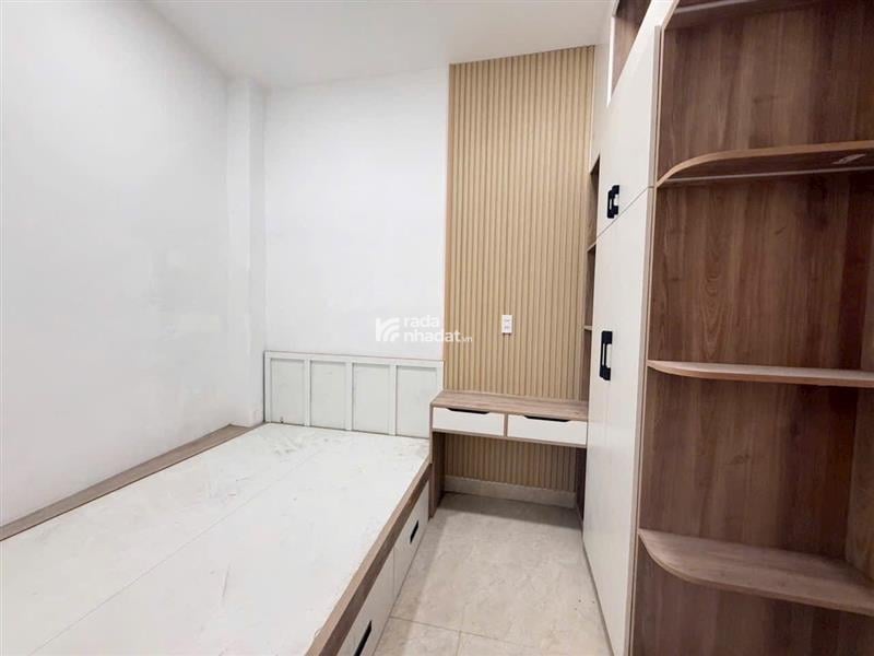 BÁN NHÀ HẺM 246 HOÀ HƯNG, P.13, QUẬN 10, 45M2, FUL NỘI THẤT