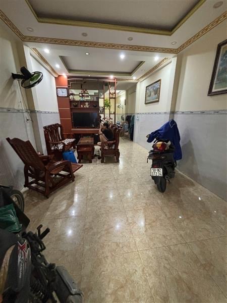  KHU PHÂN LÔ DÂN TRÍ NHÀ 3 TẦNG BTCT 60M2  HXH NGAY MÃ LÒ LÊ VĂN QUỚI