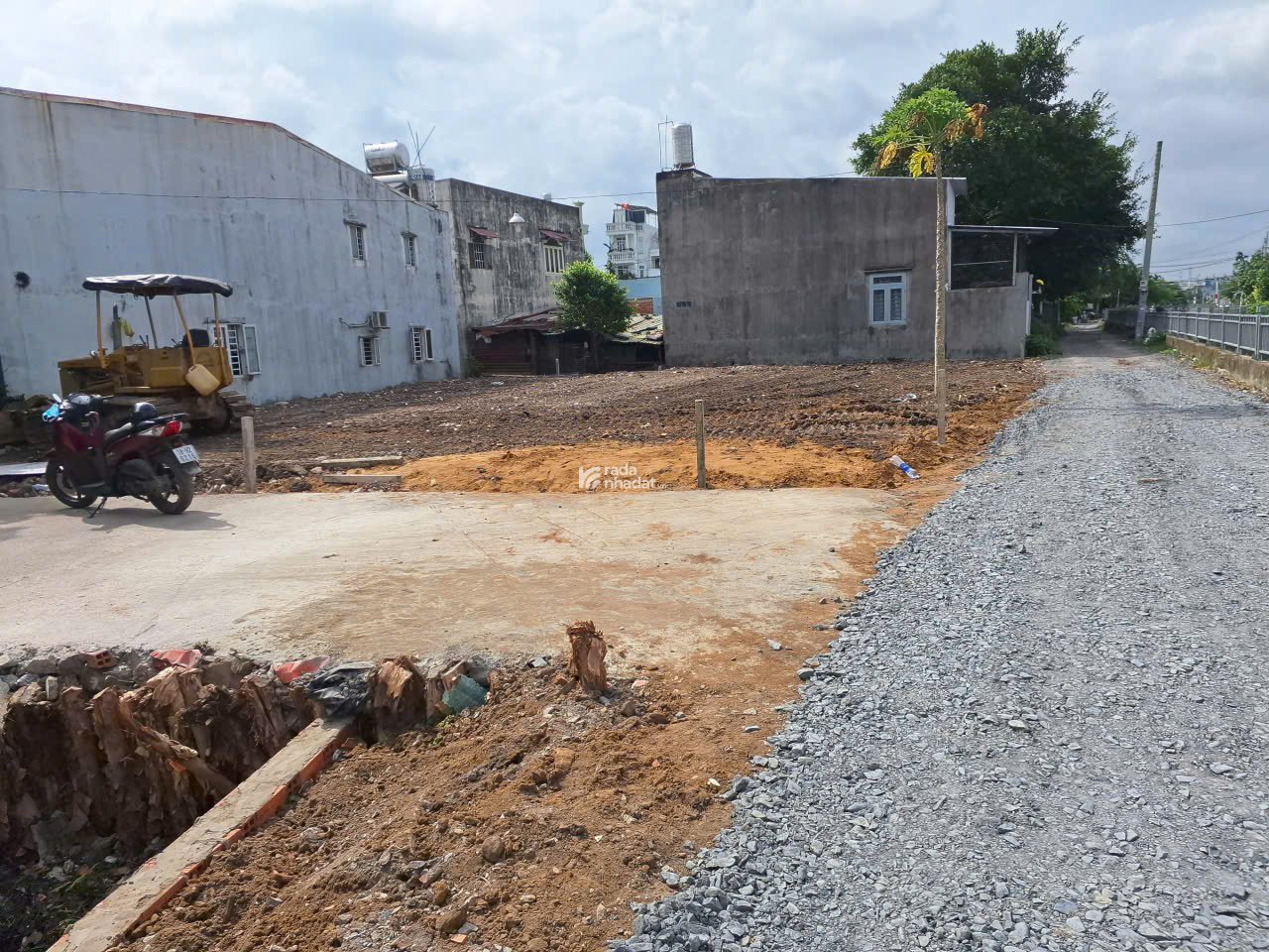 BÁN ĐẤT MẶT RẠCH TX24 - GIÁ CHỈ 3,37 TỶ - PHÁP LÝ RÕ RÀNG