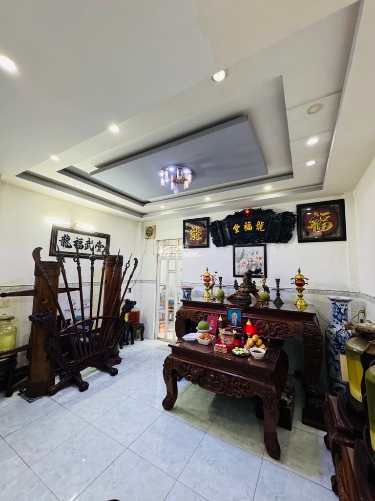 BÁN NHÀ MẶT TIỀN KHU DÂN CƯ HAI THÀNH 100M2 9.X TỶ 4 TẦNG NỘI THẤT GỖ CAO CẤP TRƯỜNG HỌC CÔNG VIÊN