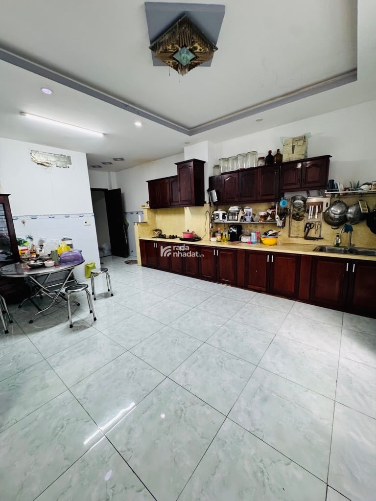 BÁN NHÀ MẶT TIỀN KHU DÂN CƯ HAI THÀNH 100M2 9.X TỶ 4 TẦNG NỘI THẤT GỖ CAO CẤP TRƯỜNG HỌC CÔNG VIÊN