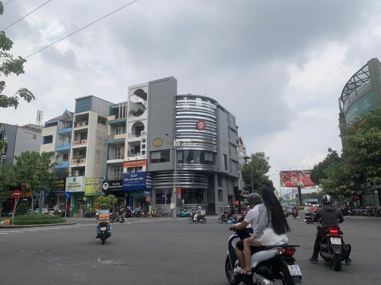 BÁN TOÀ NHÀ HẦM 5 TẦNG MT ĐƯỜNG HOA- PHAN XÍCH LONG- PHÚ NHUẬN- 8X16M- 50 TỶ