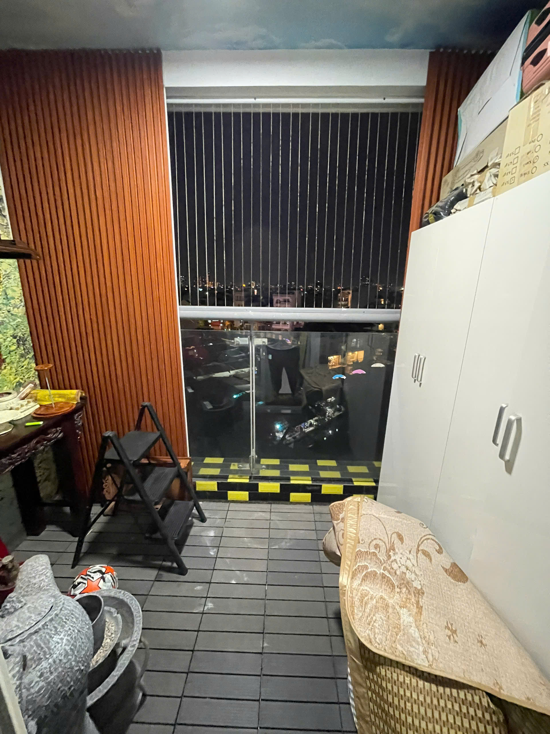 BÁN CĂN HỘ CAO CẤP QUẬN 7, FULL NỘI THẤT, DỌN VÀO Ở NGAY