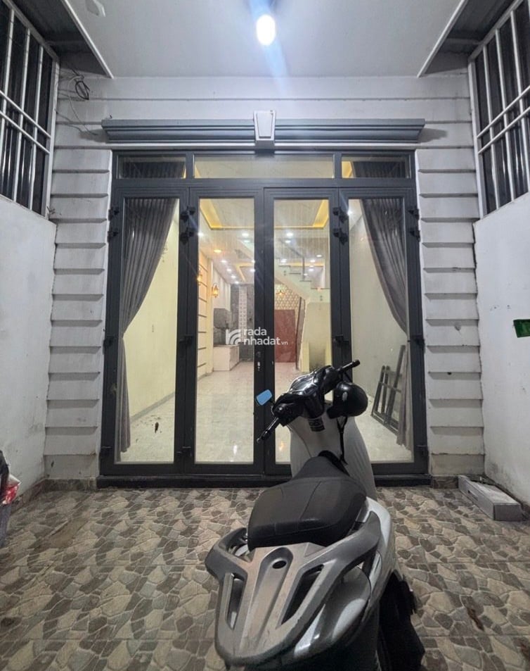 Bán nhà 4 tầng, khu phân lô, đường ô tô 8m có vỉa hè, Lò Lu, Trường Thạnh, Quận 9