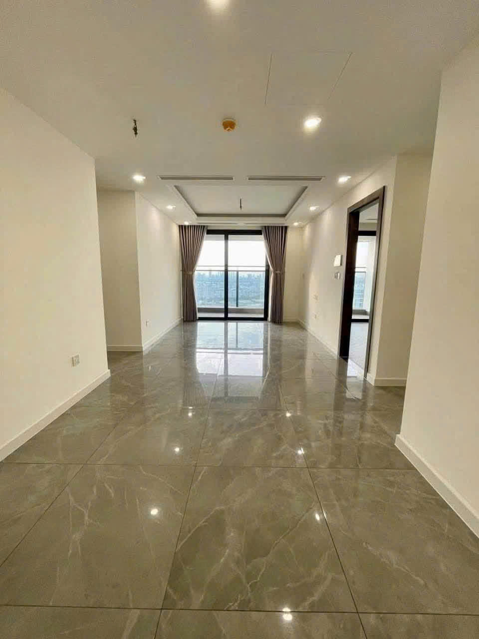 CHO THUÊ CĂN HỘ 110m2, NOBLE CRYSTAL RIVERSIDE QUẬN 7 (Sunshine Diamond cũ)