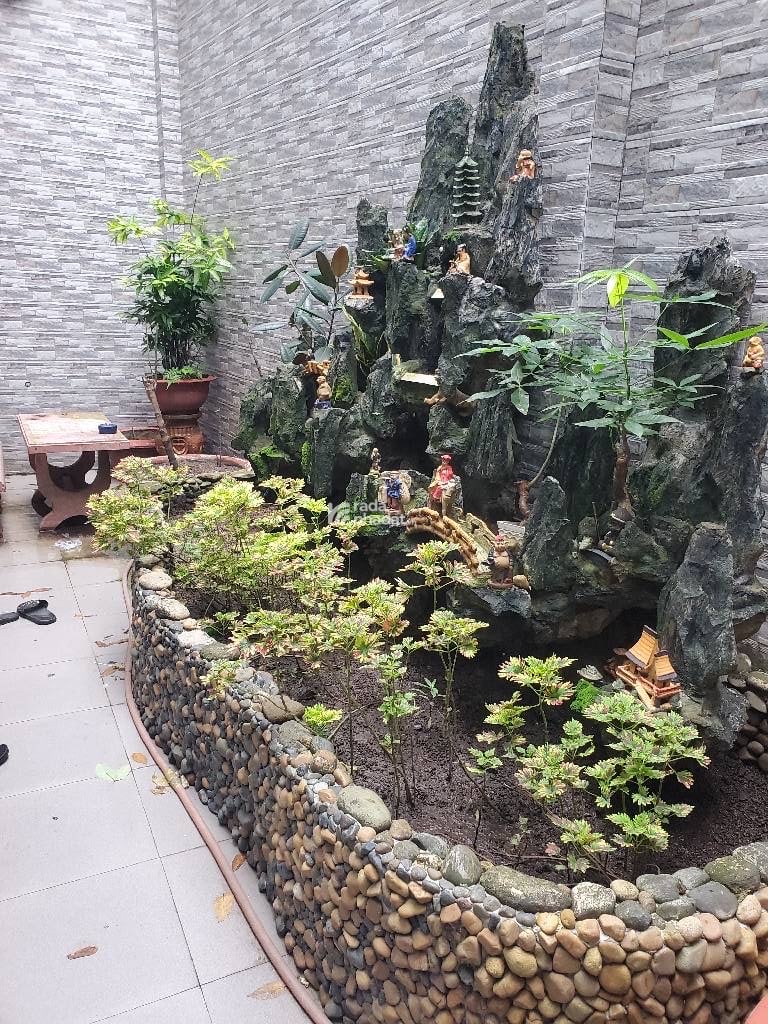 CÁCH MẶT TIỀN PHÚ THỌ HÒA CHỈ 1 CĂN - XE HƠI NGỦ TRONG NHÀ - 127M2 - NGANG 8,5M - 4 TẦNG XÂY TÂM H