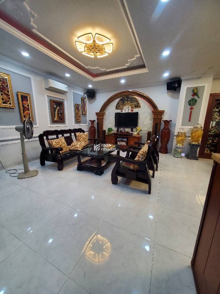 CÁCH MẶT TIỀN PHÚ THỌ HÒA CHỈ 1 CĂN - XE HƠI NGỦ TRONG NHÀ - 127M2 - NGANG 8,5M - 4 TẦNG XÂY TÂM H