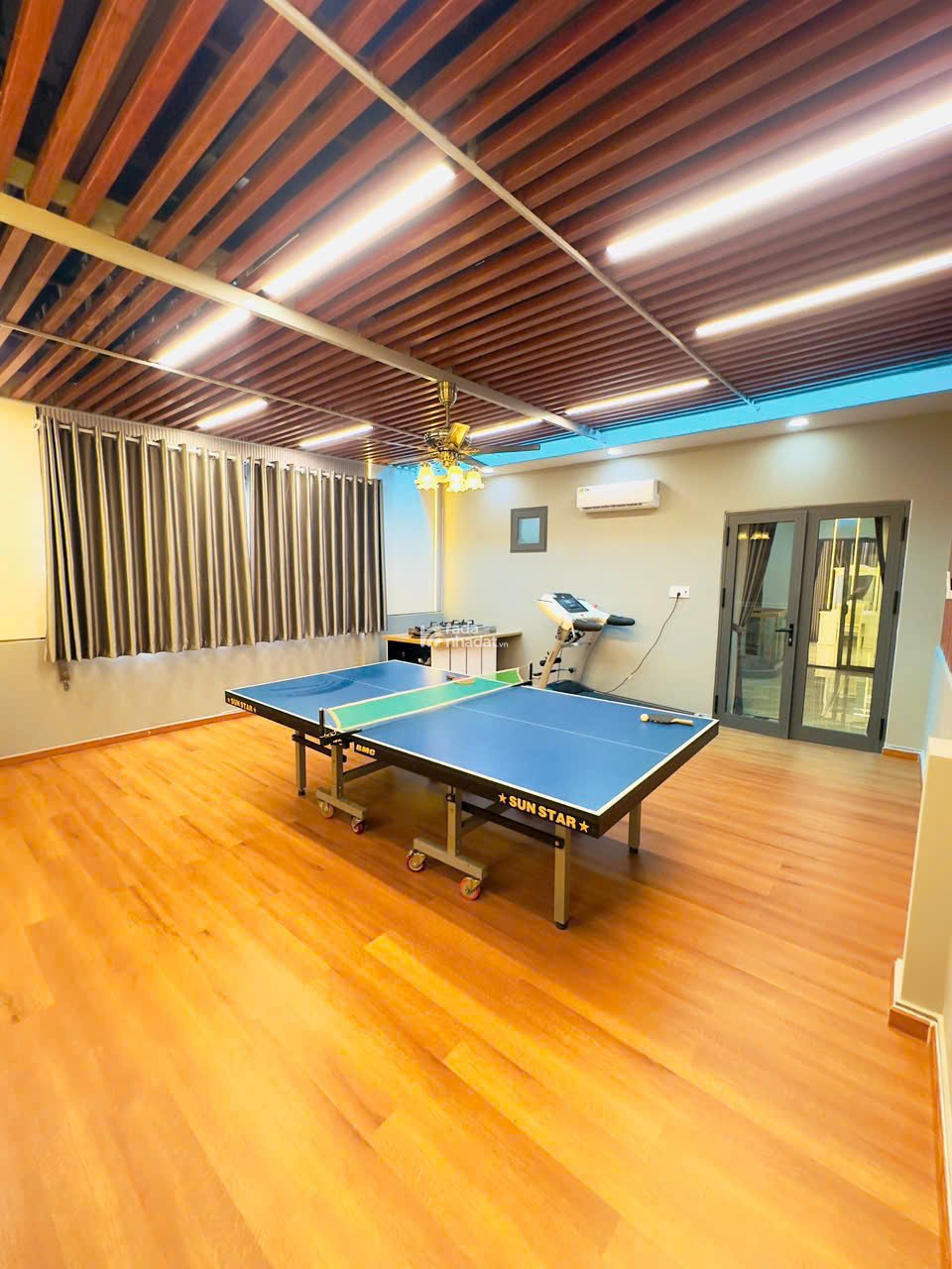 Giảm 1tỷ! Siêu Phẩm Mặt Tiền Kinh Doanh DT(3.5x19m) 7 tầng Điện Biên Phủ Q10