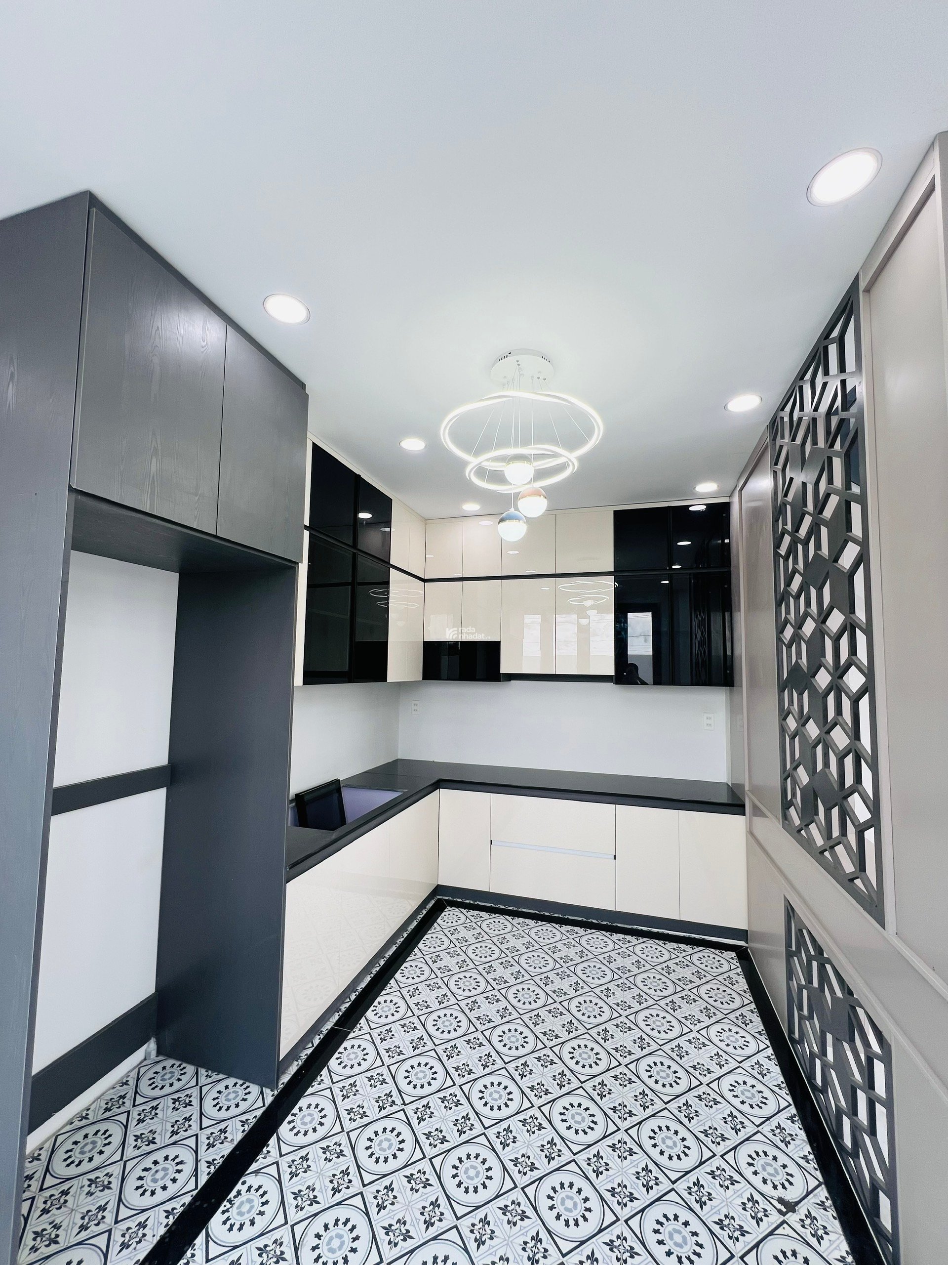 THA THIẾT TÌM CHỦ HỮU DUYÊN - NHÀ 2PN 2WC NỘI THẤT ĐỦ CÓ SỔ HỒNG HOÀN CÔNG