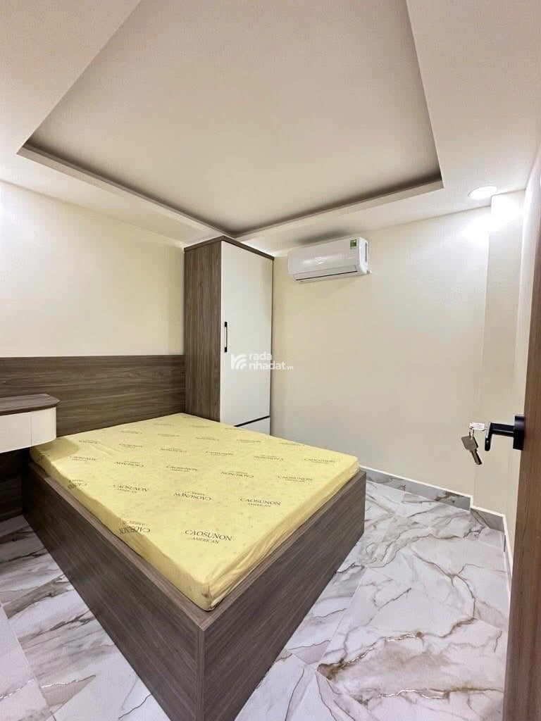 NHÀ ĐẸP 4 TẦNG - HẺM XE HƠI - QUẬN 5 GIÁP QUẬN 1 - DÒNG TIỀN 17tr/Tháng