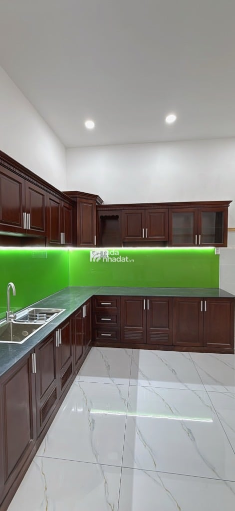 BÁN NHÀ LIÊN KHU 5-6 62M2 5 TẦNG 5.X TỶ XE HƠI TRÁNH GẦN AEON TÂN PHÚ