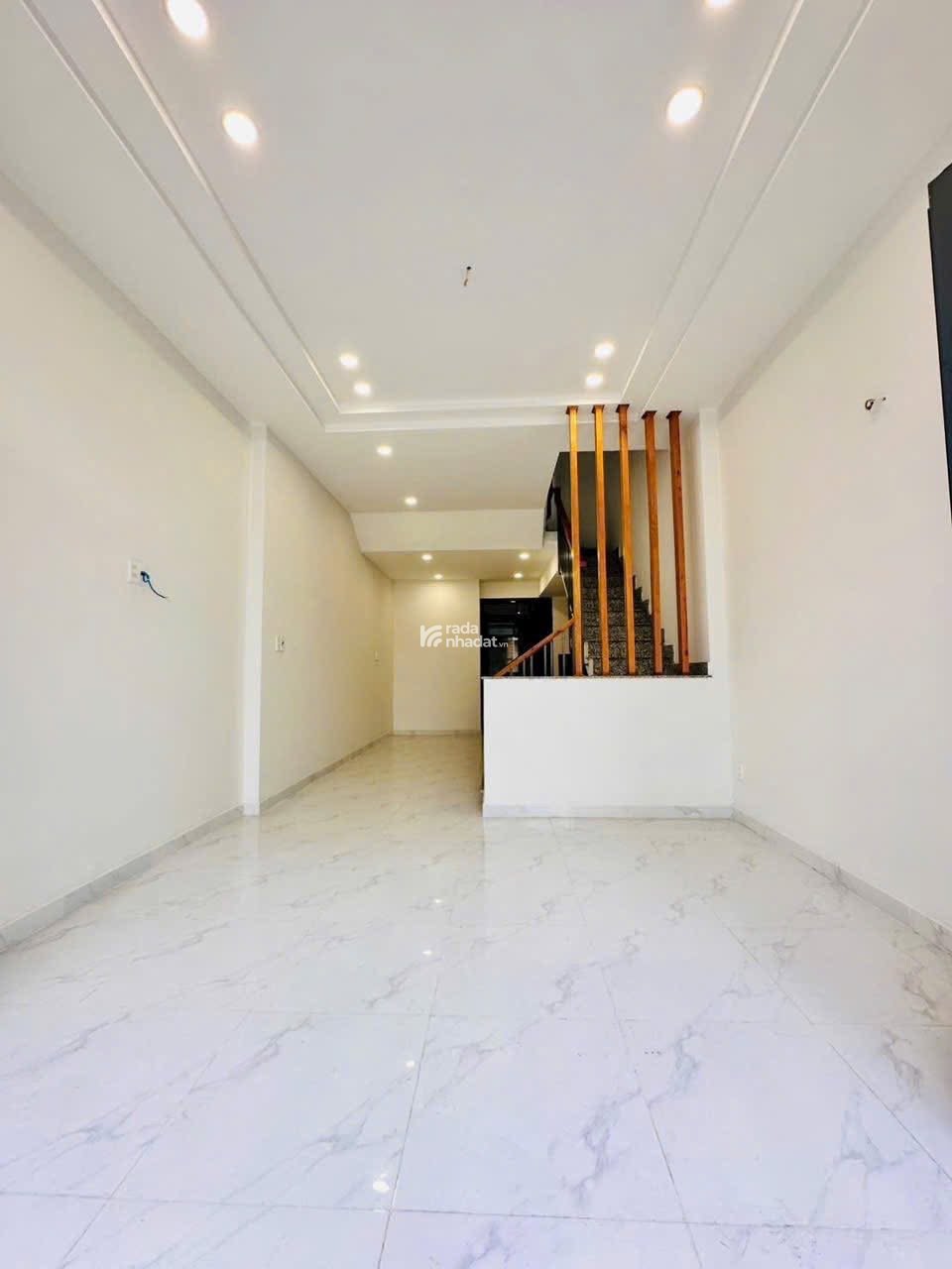 BÁN NHÀ MỚI 3 TẦNG 3.45 TỶ GẦN AEON CELEDON TÂN PHÚ, SỔ HỒNG RIÊNG SANG TÊN NGAY