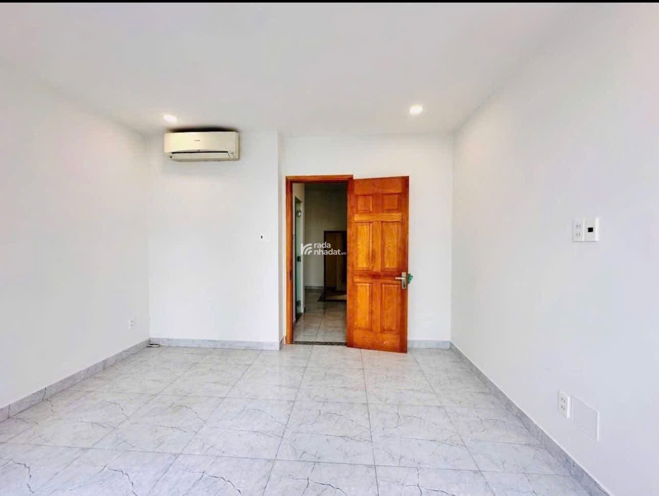 BÁN NHÀ MỚI 3 TẦNG 3.45 TỶ GẦN AEON CELEDON TÂN PHÚ, SỔ HỒNG RIÊNG SANG TÊN NGAY