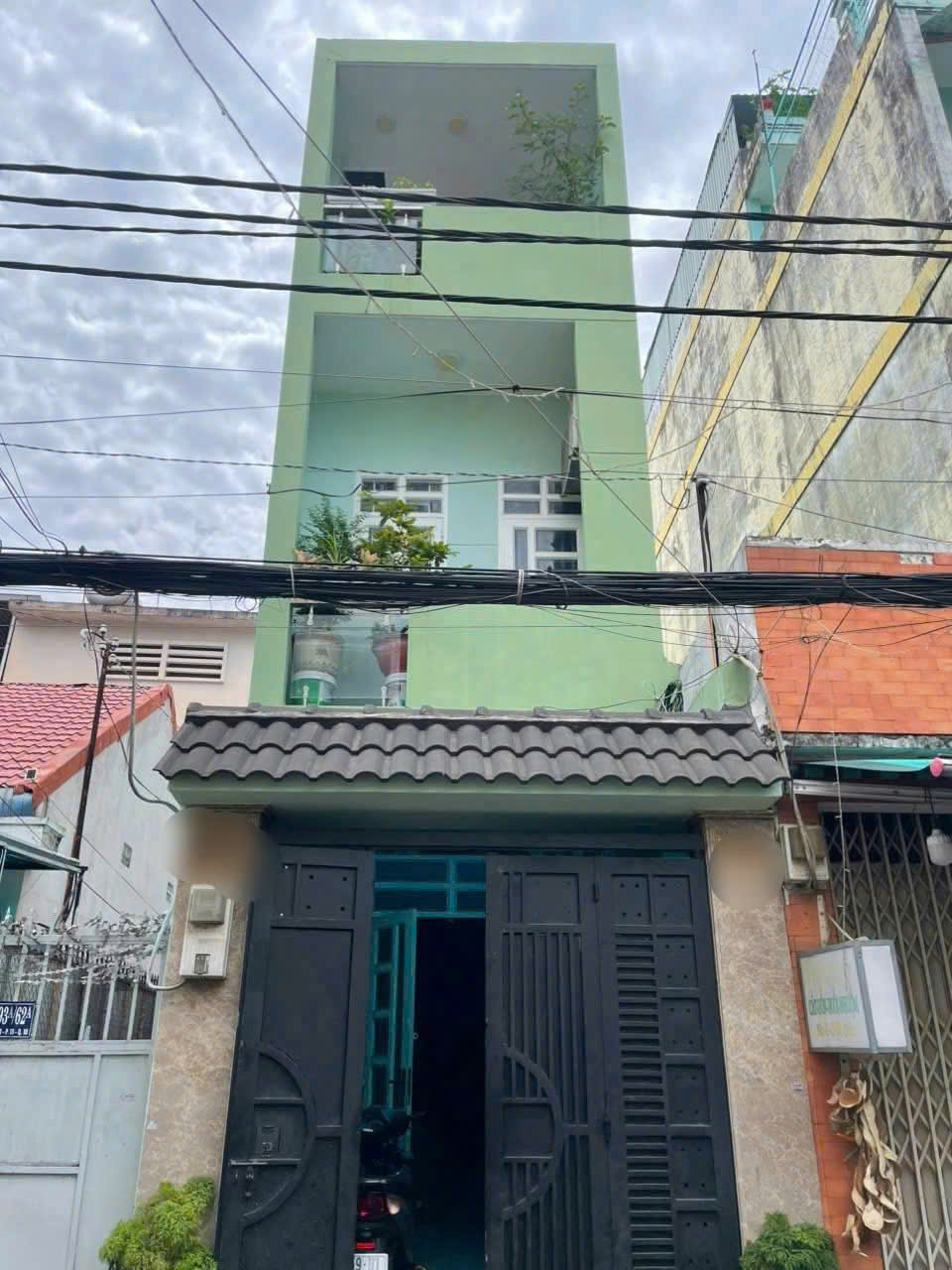 Cần Bán Nhà ĐẸP Trần Huy Liệu P5 Phú Nhuận, giá chỉ 3TY5 TL, Sổ Riêng, HXH, LH ngay

