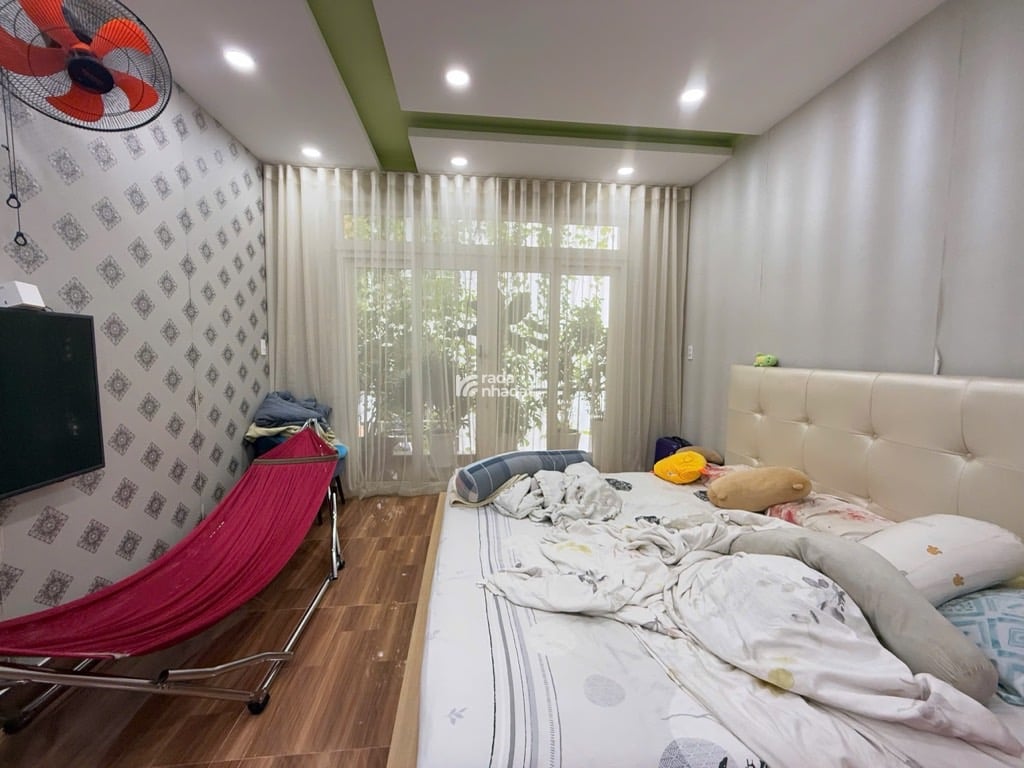 NHÀ SIÊU PHẨM LẠC LONG QUÂN - TÂN BÌNH - 3 TẦNG BTCT - NỞ HẬU NHẸ - 61 M2 - TẶNG NỘI THẤT