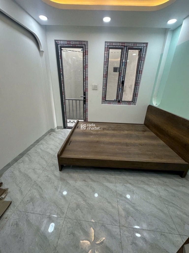 TRẦN BÌNH TRỌNG, BÌNH THẠNH, 3 TẦNG CÓ KC Ở NGAY. GIẢM 650TR CHỈ 4.3T