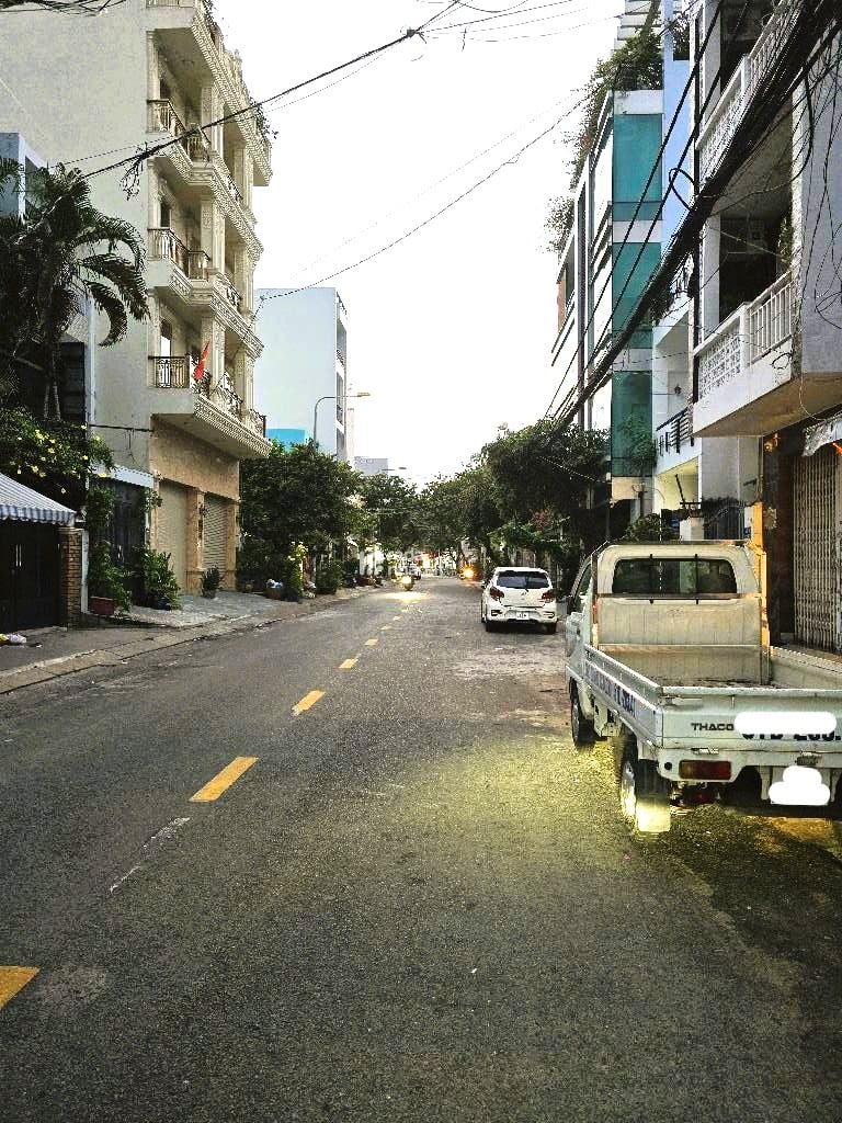 112m2 MẶT TIỀN Lê Thiệt, NGANG 5M NỞ HẬU, dòng tiền 20 triệu/ tháng, nhỉnh 13 tỷ