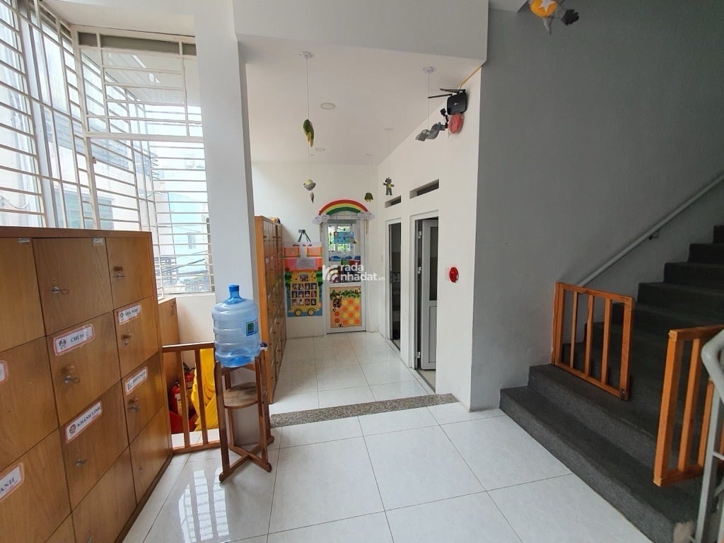 NHÀ MẶT TIỀN NHIÊU TỨ PHÚ NHUẬN,ĐANG CHO THUÊ HỆ THỐNG TRƯỜNG MẦM NON TOÀN CẦU 50 TR/TH