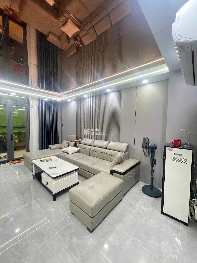 NHÀ MỚI ĐẸP LUNG LINH - CÓ THANG MÁY - XE HƠI NGỦ TRONG NHÀ - HẺM XE TẢI TRÁNH - KHU PHÂN LÔ ĐỒNG 