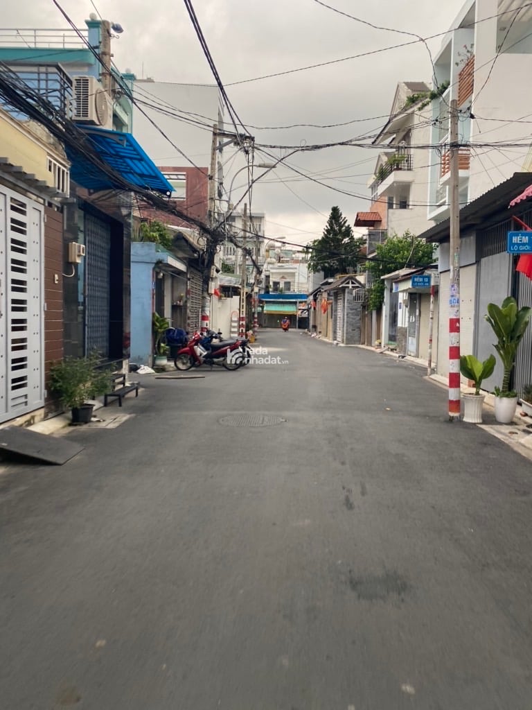 Bán nhà sát AEON tân phú  gần tân kỳ tân quý bờ bao tân thắng