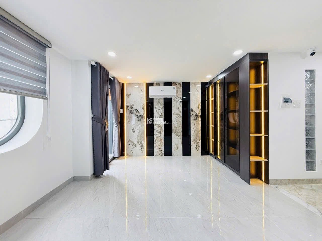 Chú Ngọc bán gấp nhà 48m2 đường Huỳnh Đình Hai, P24, Bình Thạnh. Xây 4 tầng, hẻm 6m