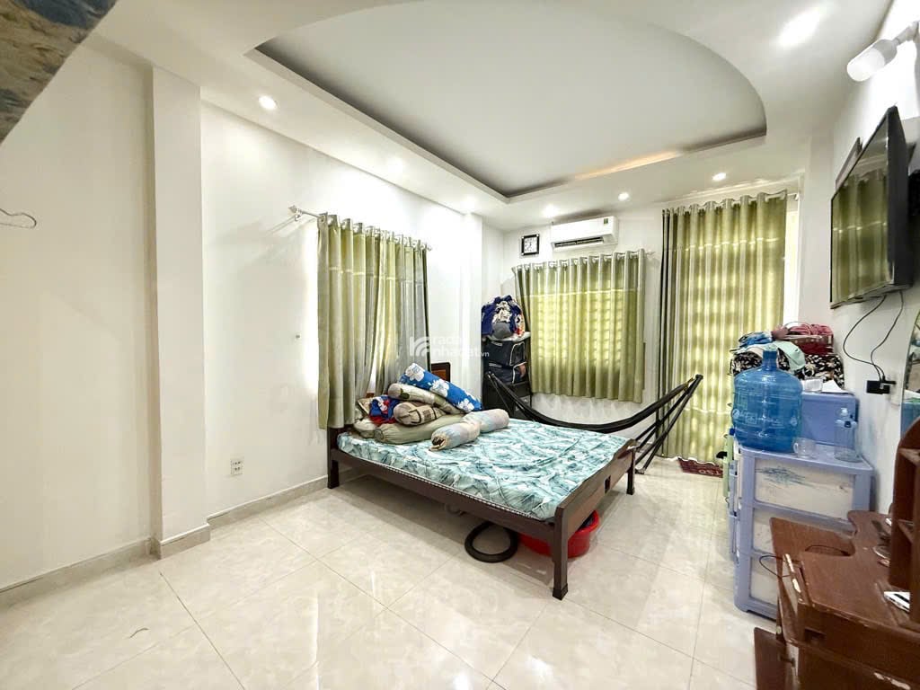 Nhà Phố 3 Tầng Mercedes Đậu Trước Nhà Thống Nhất P 11 Quận Gò Vấp