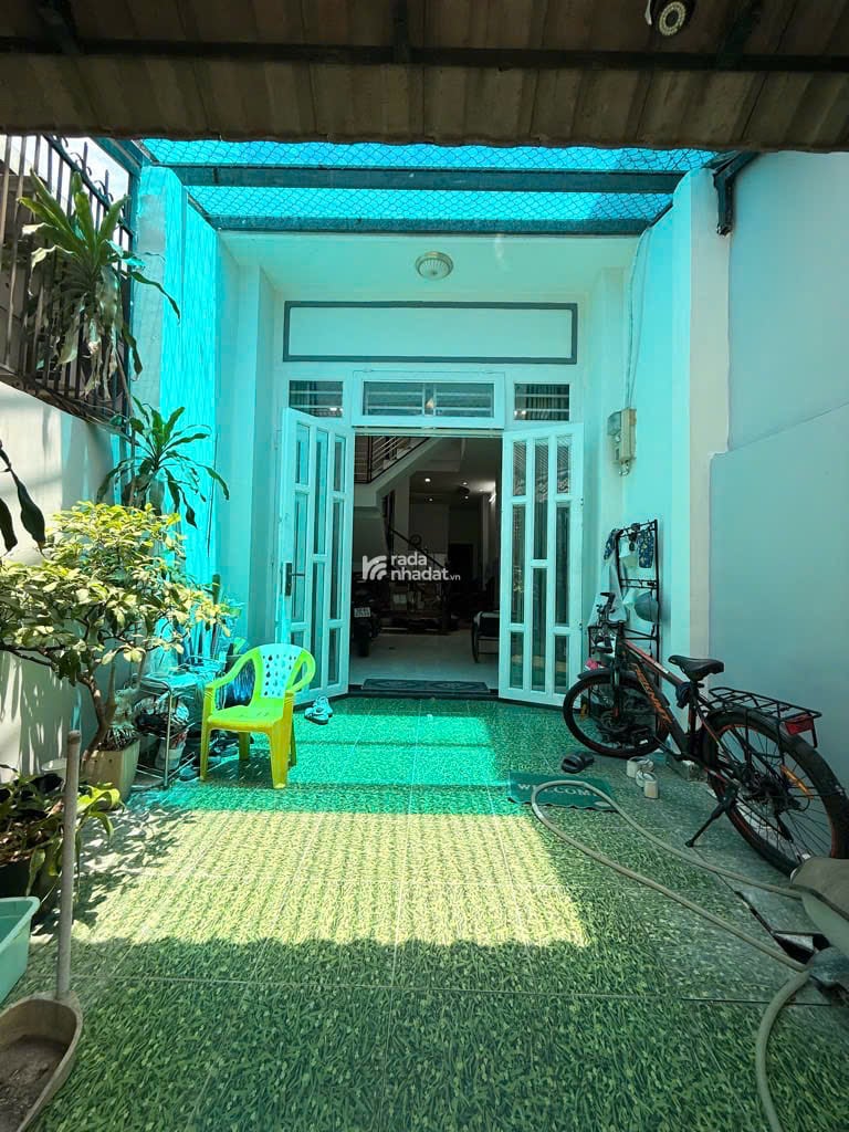 Nhà Phố 3 Tầng Mercedes Đậu Trước Nhà Thống Nhất P 11 Quận Gò Vấp