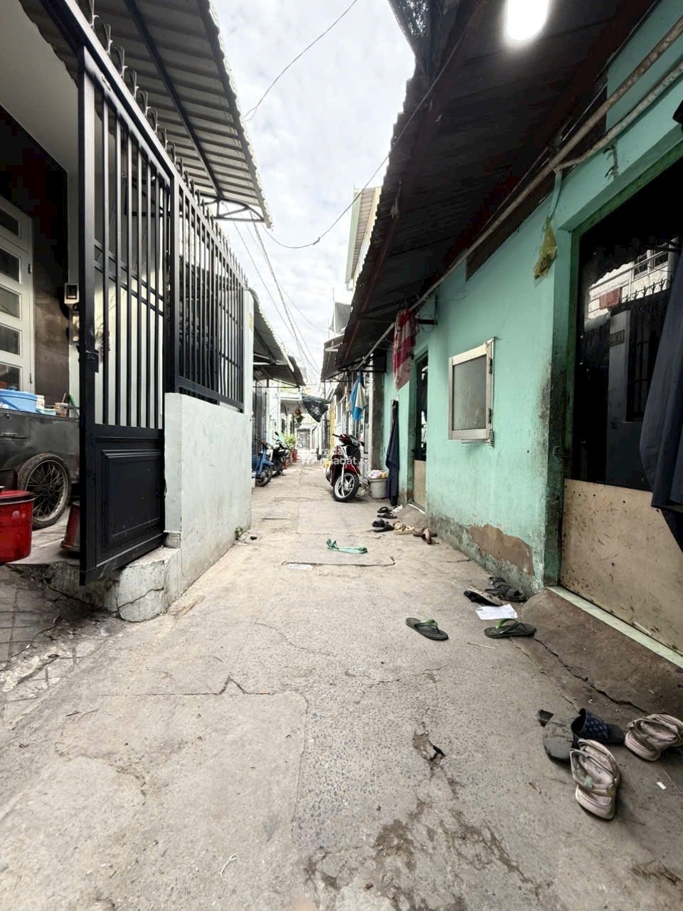 Bán nhà Hóc Môn 36m2 ngang 6m 3pn 2WC 