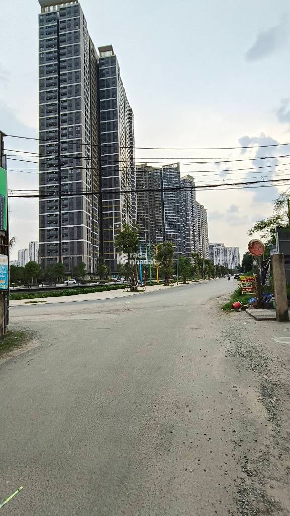  BÁN ĐẤT TẶNG NHÀ C4 MỚI HXH THÔNG Đ. PHƯỚC THIỆN 100m 5.5 TỶ KẾ VINHOME Q9, CẠNH VĐ3