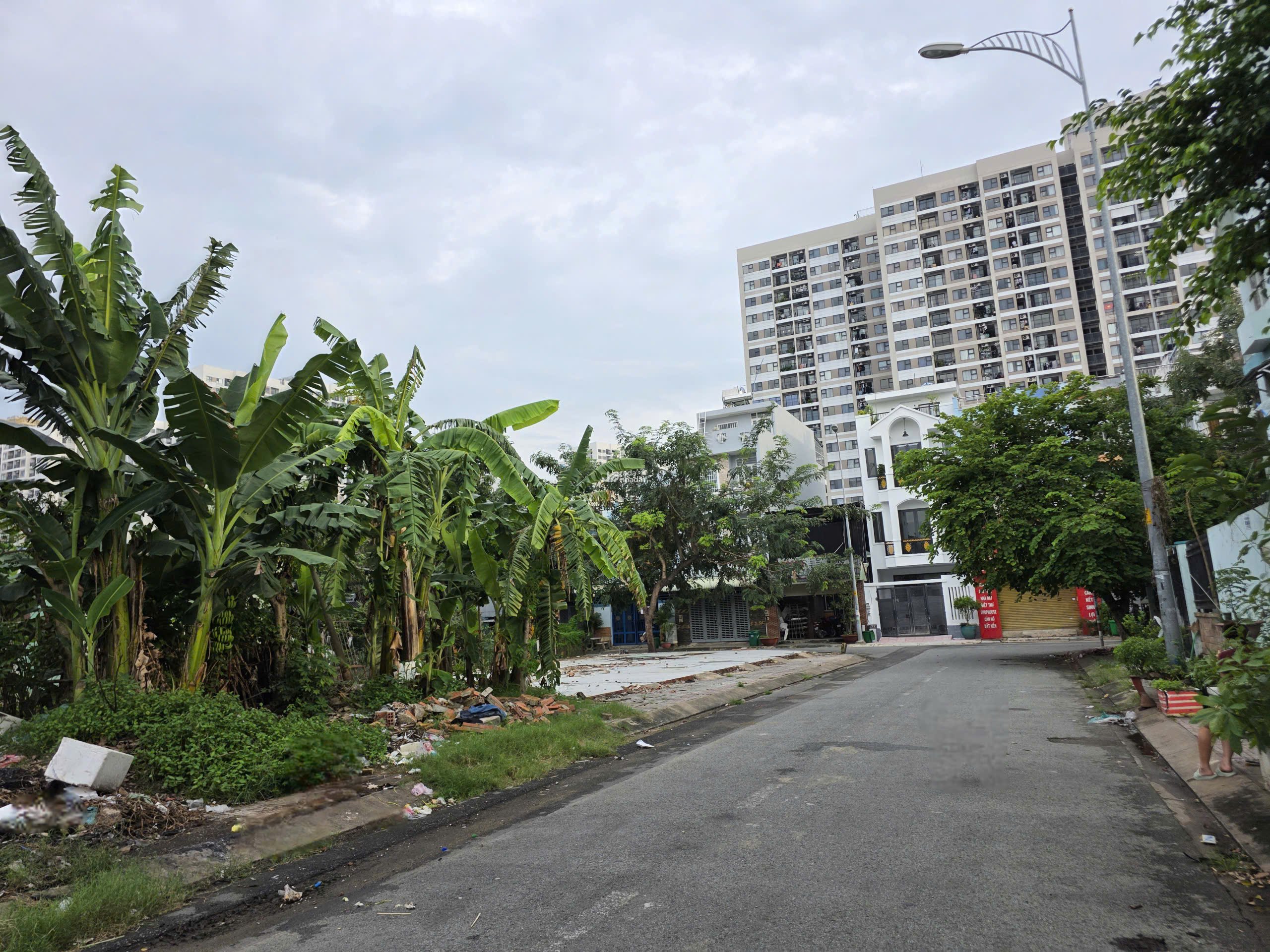 BÁN GẤP LÔ GỐC MTKD KHU TĐC PHƯỚC THIỆN 194M CHỈ 12.5 TỶ  CẠNH VINHOMES Q9